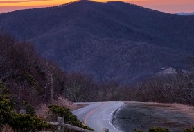 Fork Mountain-Little Rock Creek, NC, USA - Photo by Justin Campbell via Unsplash